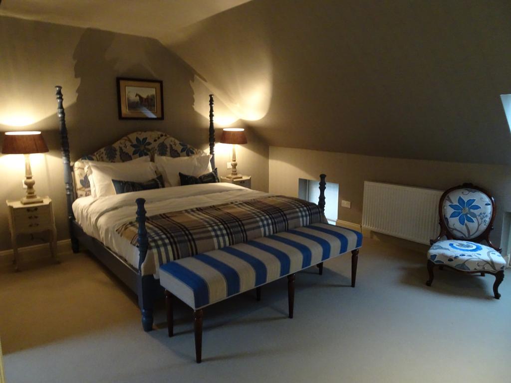 The Loch Lomond Arms Hotel Luss Zimmer foto